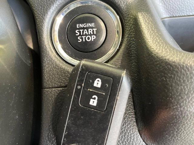 �y�L�[���X�X�^�[�g�V�X�e���z�J�o����|�P�b�g�ɓ��ꂽ�܂܂ł��h�A�̎{���E�������\�ȃX�}�[�g�L�[�𑕔��B�G���W���̃I���E�I�t�����J�M�����o���K�v����������Ƃ��Ă��֗��ł���