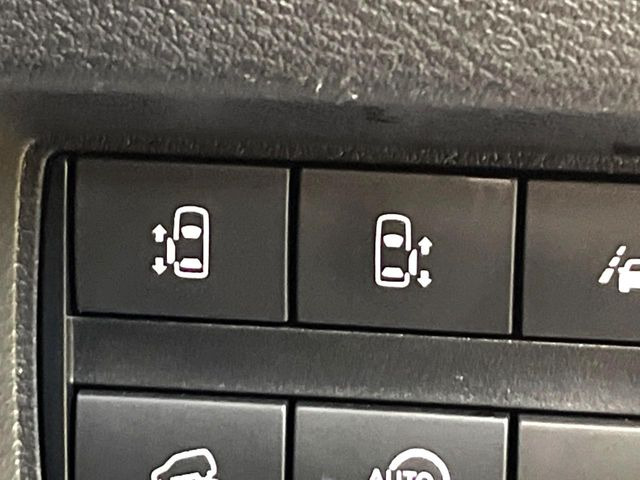 �y�����p���[�X���C�h�h�A�z�X�}�[�g�L�[��^�]�Ȃ̃X�C�b�`�Ō�ȗ����X���C�h�h�A�̊J���\���d��������͂����ăh�A���J����K�v�������A�����Ȃ��q�l�ł��ȒP�ɊJ���߂ł����K�ł���