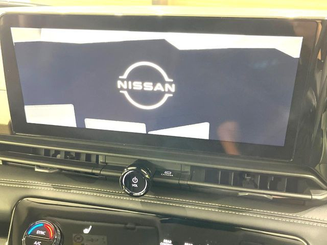 �y�����i�r�z�l�C�̏����i�r�𑕔����Ă���܂��B�i�r�̎g���₷���͂������A�I�[�f�B�I�@�\���[��!�L�����v�◷�s�͂������A�ʋ΂┃�����ȂǕ��i�̃h���C�u���y�����Ȃ�͂���