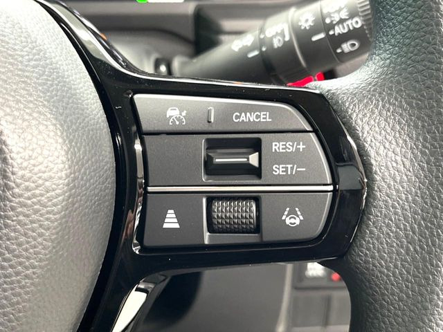 �y�A�_�v�e�B�u�N���[�Y�R���g���[���z�������H�ł̒��������s���y��!!�����ő��x��ۂN���[�Y�R���g���[�����A�Փˌy���V�X�e���ƘA�g���A�O���̎ԗ������m���ĎԊԂ�ۂ悤�ɑ��x���߂��Ă���܂�!!