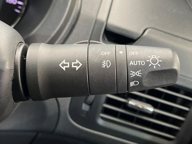 �y�I�[�g���C�g�z����̖��邳�ɉ����Ď����Ńw�b�h���C�g�̓_���E�������ł���@�\�ł�!���C�g�̕t���Y��E�����Y��Ȃǂ������Ȃ�A�J�̓���[���̑��s�����S!�g���l���ʉߎ����֗��ł��ˁ�