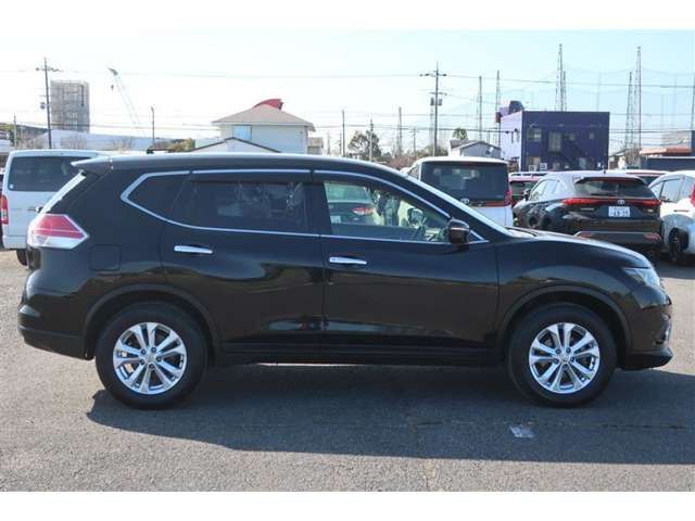 エクストレイル2.0 20X エマージェンシーブレーキパッケージ