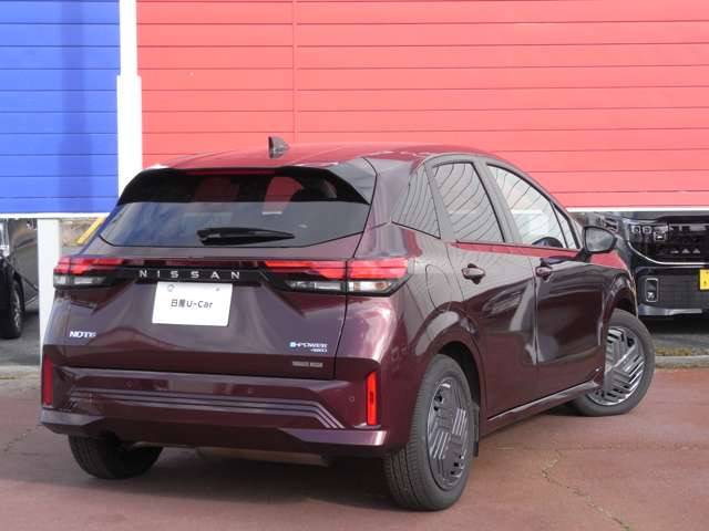 ノート1.2 X FOUR 4WD