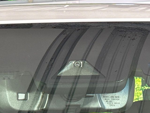 �y�g���^�Z�[�t�e�B�Z���X�z���s���ɑO���̎ԗ�����F�����A�Փ˂������Ȏ��͌x��ƃu���[�L�ŏՓˉ���Ɣ�Q�y�����A�V�X�g�B�����S�Ƀh���C�u�����y���݂��������܂��B