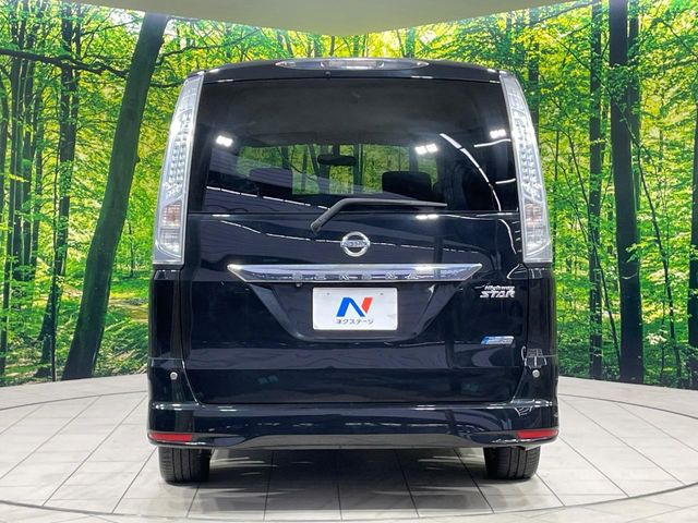 安心の最長10年・走行無制限保証(有償)をご用意。保証内容も充実はもちろん、無料点検&オイル交換や、年中無休の全国・24時間ロードサービスも付帯されておりますのでご安心下さい。