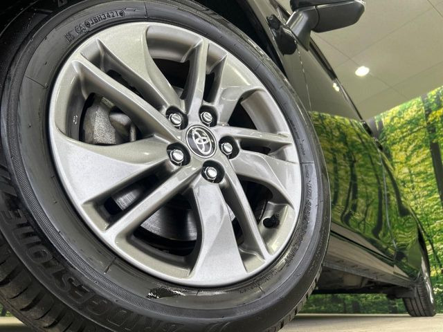 �y����15�C���`�A���~�z�C�[���z�O�ςɃ}�b�`���������A���~�z�C�[���𑕒����Ă���܂��B�e��ЊO�A���~�z�C�[����A�X�^�b�h���X�^�C�����戵�����Ă���܂��B���񂲑��k����������