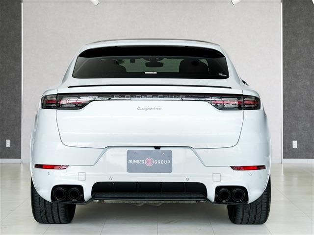 カイエンクーペ3.0 ティプトロニックS リアセンターシート 4WD