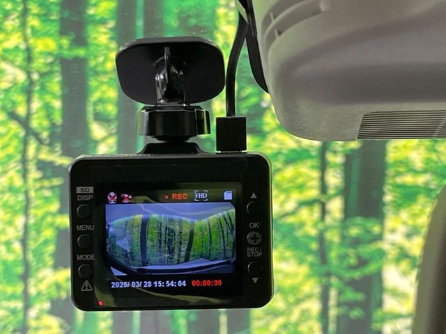 �y�h���C�u���R�[�_�[�z�h���C�u���R�[�_�[����!���s���͂������A������^�]�⎖�̂ɑ��������ہA�f���ŋL�^���A����̃��X�N�ɔ����܂��B���L�^�pSD�J�[�h�͂��q�l�����g�ł��������������K�v������܂��B