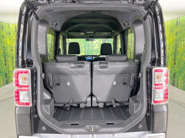 ���i�̂���������ʋ΁A���}���ɏ\���ȉ׎��X�y�[�X���m�ۂ��Ă���܂��B�Z�J���h�V�[�g��|���ƁA�傫�ȉו��̐ύڂ��\�ł���