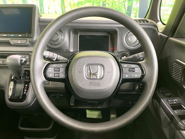 �y�X�e�A�����O�X�C�b�`�z�^�]���A�O������ڐ������炷���ƂȂ��A�I�[�f�B�I���̑��삪�\�ȕ֗��@�\!���S&���K�ȃh���C�u�����o���Ă���܂���