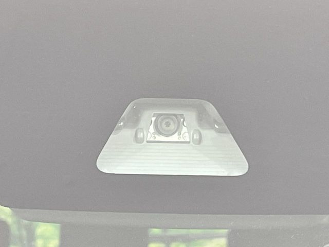 �y�g���^�Z�[�t�e�B�Z���X�z���s���ɑO���̎ԗ�����F�����A�Փ˂������Ȏ��͌x��ƃu���[�L�ŏՓˉ���Ɣ�Q�y�����A�V�X�g�B�����S�Ƀh���C�u�����y���݂��������܂��B