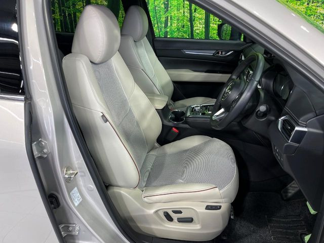 �y�n�[�t���U�[�V�[�g�z�������ƍ���S�n�𗼗������l�C�̃V�[�g���w�ʁE���ʂ̃t�@�u���b�N�f�ނ́A�ʋC���̗ǂ��⊊��ɂ����ɗD��Ă��܂��B�C���╞���ɍ��E���ꂸ���K�ɂ���肢�������܂��B