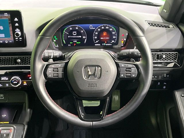 �y�����v�����X�e�A�����O�z�㎿�Ȋv���g�p���邱�ƂŁA��ɂ����������݂ƂĂ��^�]���₷���n���h���ł���