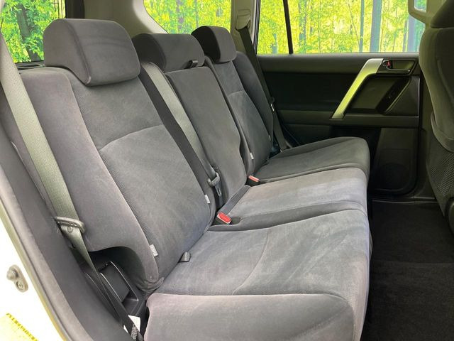 �L�X�Ƃ���2��ڃV�[�g�͋��Z���������A���S�n�����K!�F�B��Ƒ��Ƃ̂��o�����ɂ҂�����ł��B�x�r�[�V�[�g��`���C���h�V�[�g�g�p�������K�ɂ��߂�������������\���ȋ�Ԃ��m�ۂ��Ă��܂��B