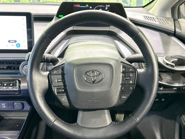 �y�����v�����X�e�A�����O�z�㎿�Ȋv���g�p���邱�ƂŁA��ɂ����������݂ƂĂ��^�]���₷���n���h���ł���