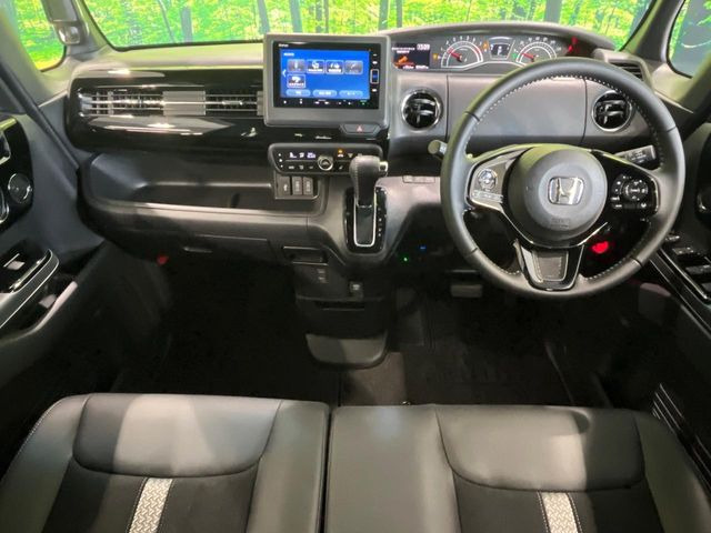 N-BOXカスタムL ターボ