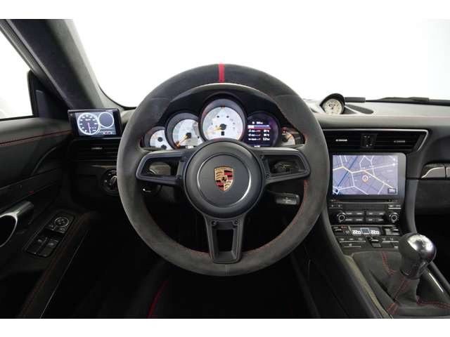 【ご遠方のお客様】弊社では全国各地からお問合せを頂戴しており、毎月全体のご契約の約2〜3割はリモート契約となります。お車の状態や特に気になる点はご連絡頂ければお電話メールにてお伝えさせて頂きます。