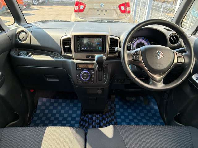 スペーシアカスタムZターボ デュアルカメラブレーキサポート