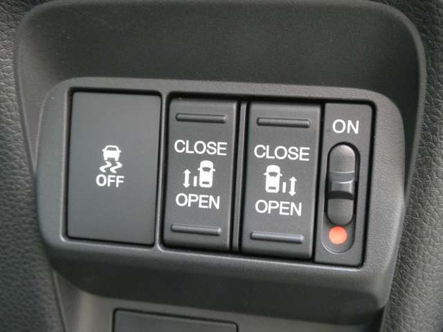 フリード1.5 e:HEV エアー EX