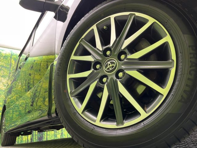 �y����16�C���`�A���~�z�C�[���z�O�ςɃ}�b�`���������A���~�z�C�[���𑕒����Ă���܂��B�e��ЊO�A���~�z�C�[����A�X�^�b�h���X�^�C�����戵�����Ă���܂��B���񂲑��k����������