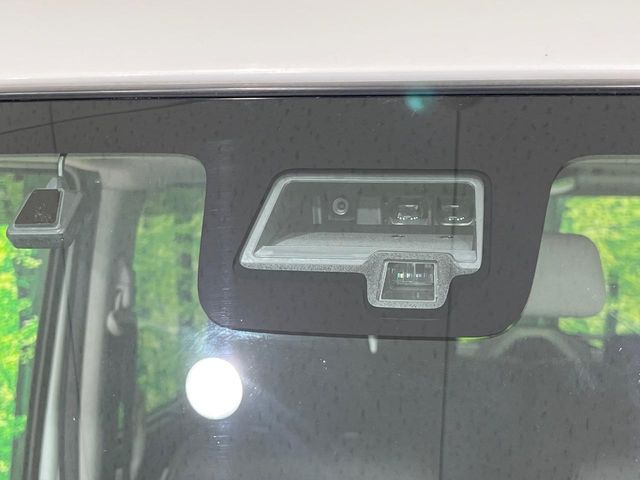 �y�X�Y�L �Z�[�t�e�B�T�|�[�g�z���s���ɑO���̎ԗ�����F�����A�Փ˂������Ȏ��͌x��ƃu���[�L�ŏՓˉ���Ɣ�Q�y�����A�V�X�g�B�����S�Ƀh���C�u�����y���݂��������܂��B