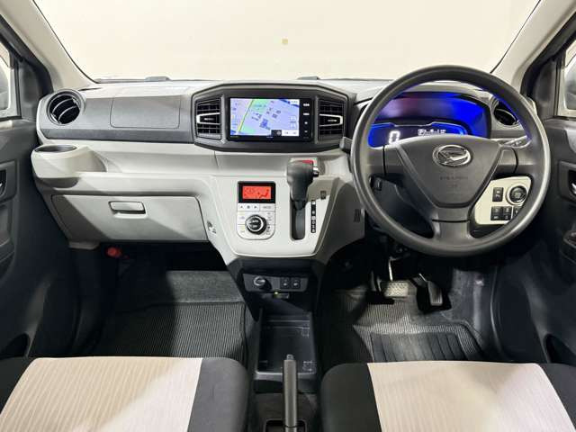 お店の詳しい情報はHPにも掲載しております♪『軽マート』で検索してみてください!