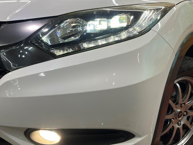 �yLED�w�b�h���C�g�z���V����ԑ��s�����ǍD�Ȏ��E���m�ۂ����S���ĉ^�]�ł��鍂�P�xLED�w�b�h���C�g�𑕔�!�_�����x�������A����d�͂��}�����Ă��܂��B