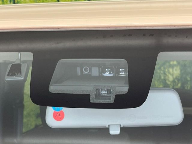 �y�X�Y�L �Z�[�t�e�B�T�|�[�g�z���s���ɑO���̎ԗ�����F�����A�Փ˂������Ȏ��͌x��ƃu���[�L�ŏՓˉ���Ɣ�Q�y�����A�V�X�g�B�����S�Ƀh���C�u�����y���݂��������܂��B