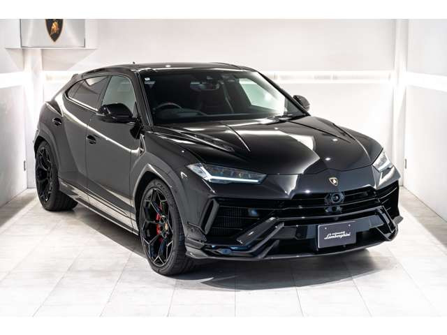 ウルスペルフォルマンテ 4WD