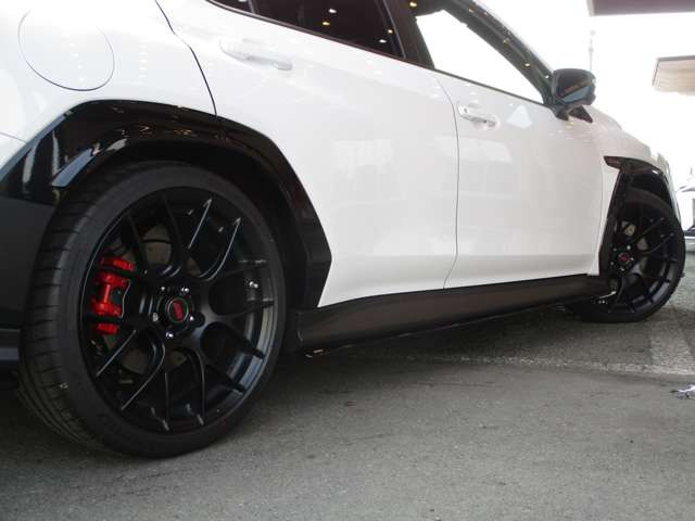 シリアルNo.308・ドライカーボンRスポイラー・ドライカーボンRECAROシート・STIパフォーマンスマフラー・bremboレッドキャリパー・純正BBS19AW・harman/kardon・STI F/S/Rスポイラー