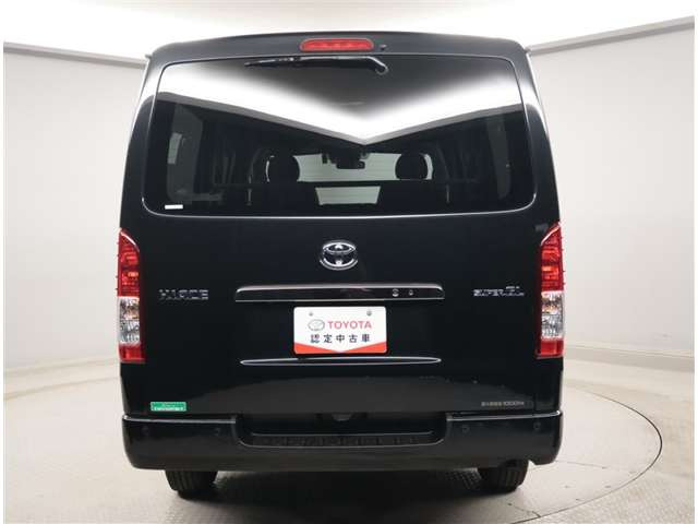 ハイエースバン