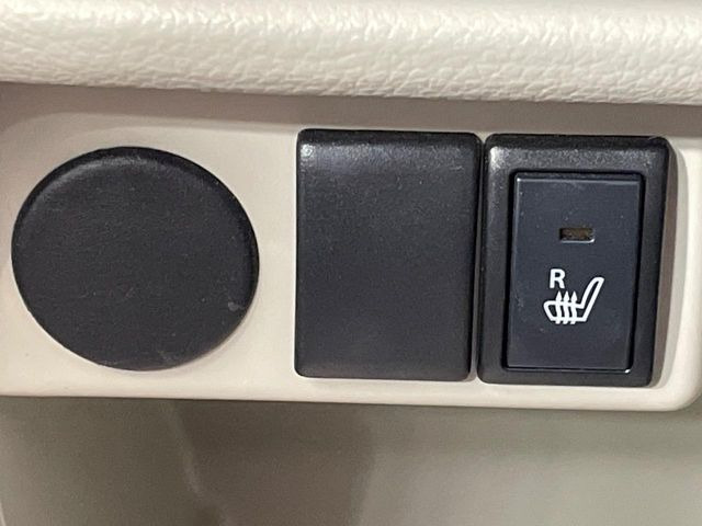 �y�V�[�g�q�[�^�[�z�������ɏd�󂷂�V�[�g�q�[�^�[!�G�A�R����葁�����܂��Ă����̂Ŋ�����̐l�����S�ł��ˁ�G�A�R���̉����͊������邩����A�Ƃ������ɂ����������߂ł��B