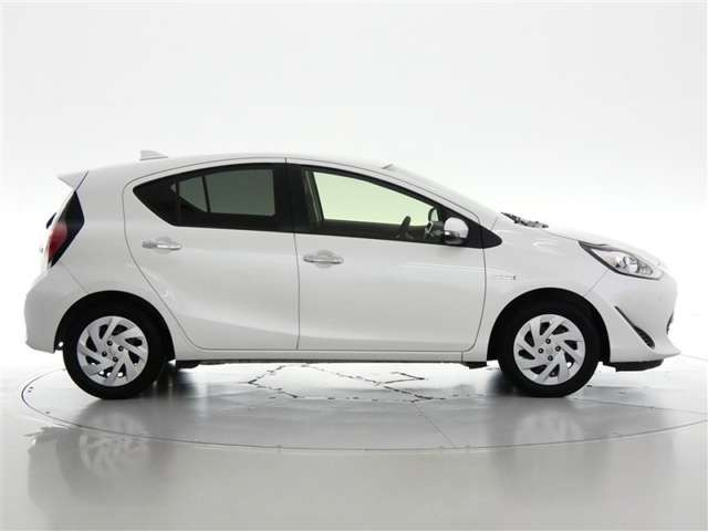 アクア1.5 S スタイルブラック