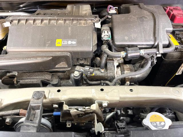 親切・丁寧な専門メカニックスタッフが応対!・車検・点検整備・事故等の修理などアフターサービスも安心。お車のカスタマイズもネクステージのサービススタッフまでご相談ください!