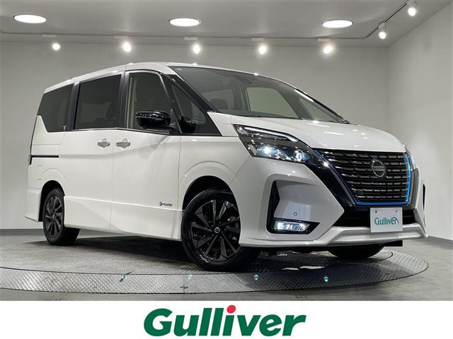 セレナ1.2 e-POWER ハイウェイスターV アーバンクロム