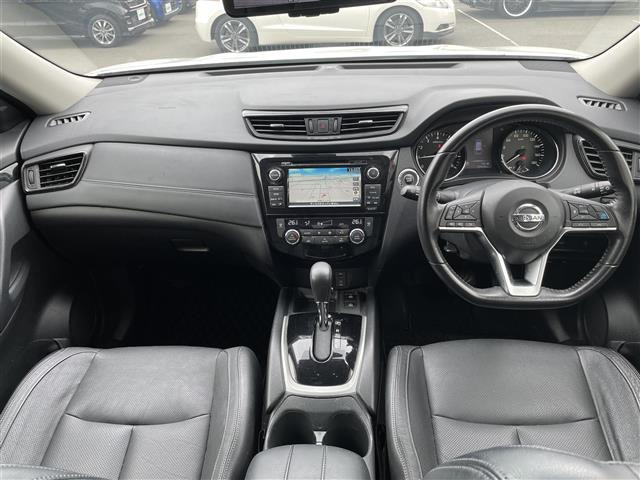 エクストレイル2.0 モード・プレミア ハイブリッド