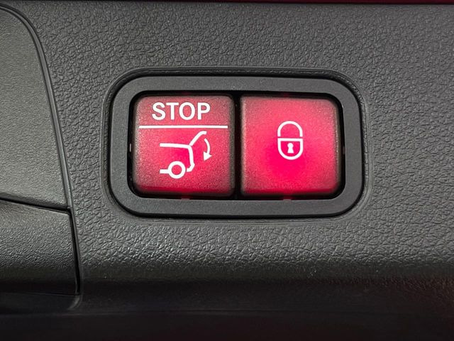 ���d�����A�Q�[�g:�����^�b�`�Ń��A�Q�[�g�̊J���ł��A�ו��Ȃǂŗ��肪�ǂ����Ă����Ԃł��ȒP�ɊJ���ł���֗��@�\�ł��B