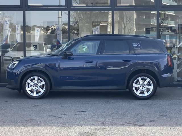 ミニカントリーマンD DCT ディーゼル