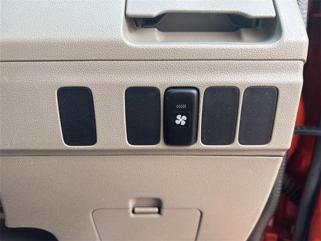 ���q�l��l�ЂƂ�ɍ��킹�����ς�������o�����Ă��܂�!���C�y�ɃX�^�b�t��������������������