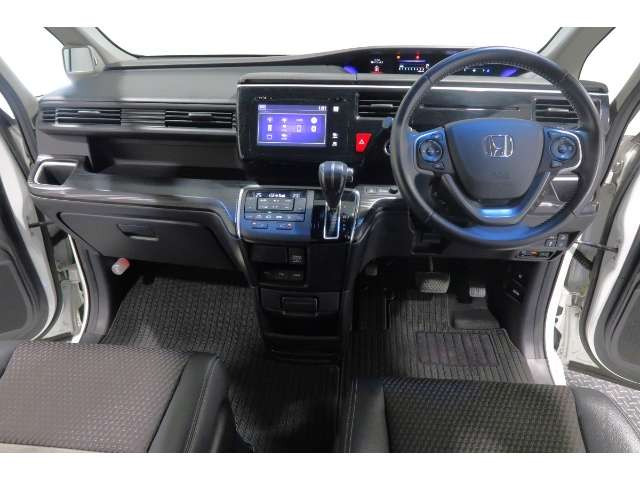 ステップワゴン1.5 スパーダ クールスピリット