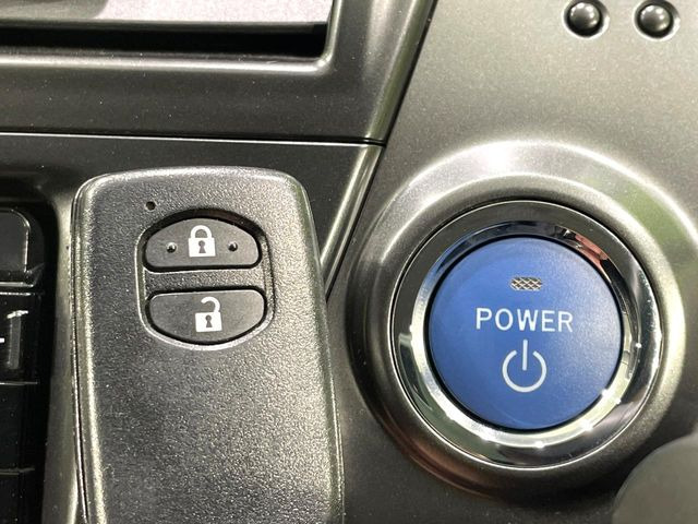 �y�X�}�[�g�L�[�z�J�o����|�P�b�g�ɓ��ꂽ�܂܂ł��h�A�̎{���E�������\�ȃX�}�[�g�L�[�𑕔��B�G���W���̃I���E�I�t�����J�M�����o���K�v����������Ƃ��Ă��֗��ł���