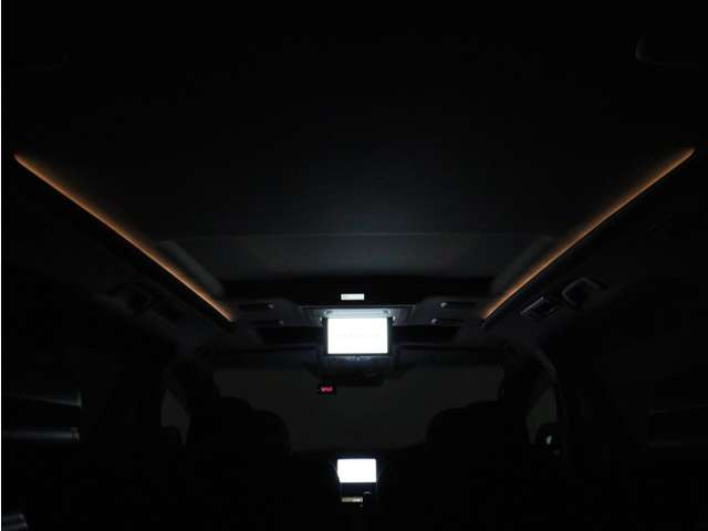 ��ԂɎ������Ƃ炵�Ă���郋�[�����C�g�ł���