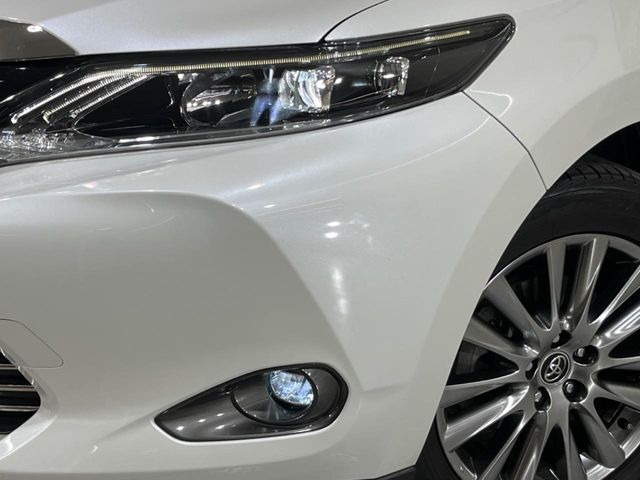 �yLED�w�b�h���C�g�z���V����ԑ��s�����ǍD�Ȏ��E���m�ۂ����S���ĉ^�]�ł��鍂�P�xLED�w�b�h���C�g�𑕔�!�_�����x�������A����d�͂��}�����Ă��܂��B