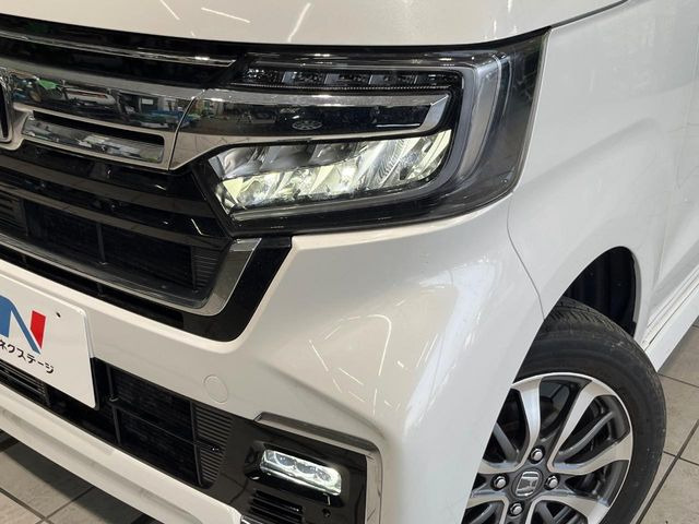 �yLED�w�b�h���C�g�z���V����ԑ��s�����ǍD�Ȏ��E���m�ۂ����S���ĉ^�]�ł��鍂�P�xLED�w�b�h���C�g�𑕔�!�_�����x�������A����d�͂��}�����Ă��܂��B