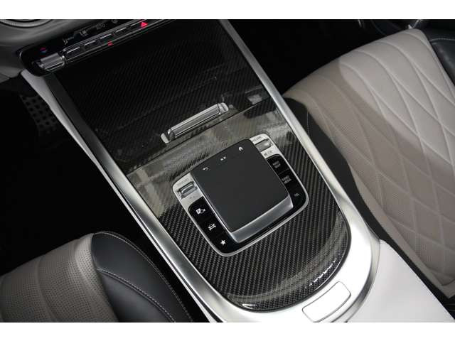 �����ɂ��J�[�{���p�[�c�𐏏��Ɏg�p�B�����ڂ����łȂ����p�������˔�����1��ł��B