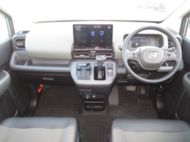 フリード1.5 クロスター