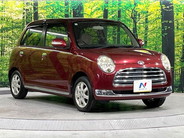 �������x�̃K���X�疌�ŝ����͂������A�㎿�ȃc���E����������B���O����_���J�����؂Ȉ��Ԃ�ی삵�A�F�����E�򉻂�h�~�B�u�e�X�v���b�V���R�[�g�v�A�u�e�v���~�b�T�R�[�g�v���炨�I�т��������܂��B