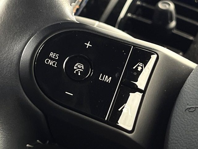 �����[�_�[�N���[�Y�R���g���[��:�O�̎ԂƂ̎Ԋԋ��������ɂƂ�A��葬�x�Ŏ������s���Ă���鎟����̃N���[�Y�R���g���[��!��ɍ������H�⎩���Ԑ�p���H�Ŏg�p����֗��ȋ@�\�ł�!