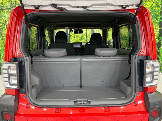 ���i�̂���������ʋ΁A���}���ɏ\���ȉ׎��X�y�[�X���m�ۂ��Ă���܂��B�Z�J���h�V�[�g��|���ƁA�傫�ȉו��̐ύڂ��\�ł���