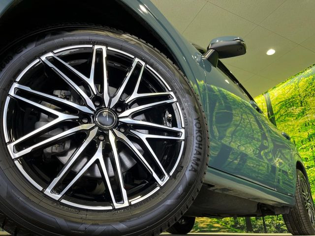 �y18�C���`�A���~�z�C�[���z�O�ςɃ}�b�`�����A���~�z�C�[���𑕒����Ă���܂��B�e��A���~�z�C�[����A�X�^�b�h���X�^�C�����戵�����Ă���܂��B���񂲑��k����������